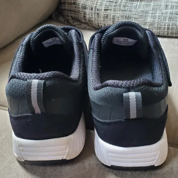 OrthoFeet 831 Joelle Womens Size 9.5 Black Comfort Orthopedic Shoes Sneakers