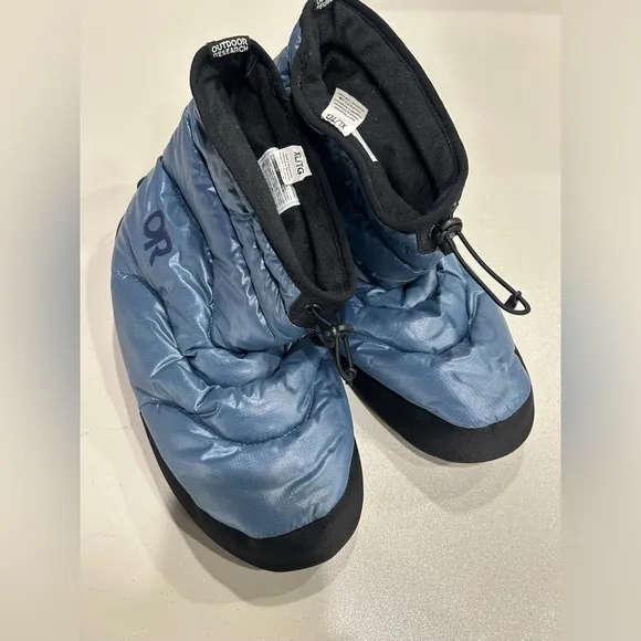 Outdoor Research Women's 10-11 Tundra Aerogel Booties NWT Blue Camp Slippers