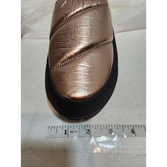 P448 WOMENS 40 SZ 9 GOLD SLIP ON LABY SNEAKER SLIPPER CHEETAH SHIMMER COMFY CUTE
