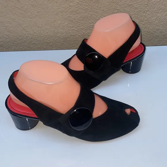 Pas De Rouge Vintage/Retro Open Toe Suede Shoes
