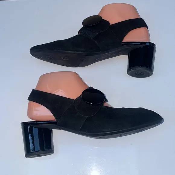 Pas De Rouge Vintage/Retro Open Toe Suede Shoes