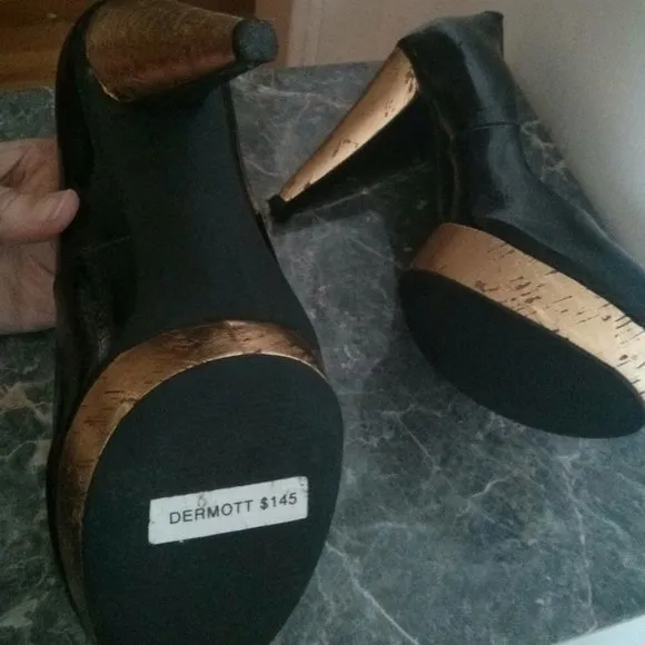 Patent Black &amp; Gold Cork Platform Heels Size 6.5