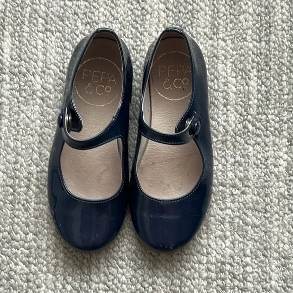 Pepa &amp; Co 27 girls dress shoe