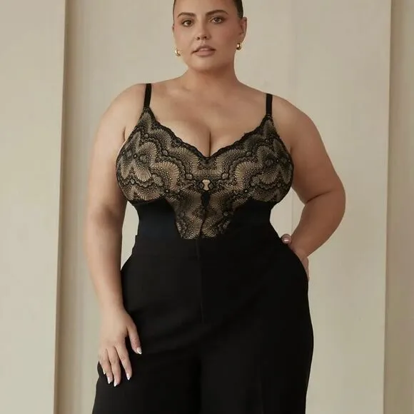 Pinsy Sculpting Lace Shapewear Bodysuit Size L NWT