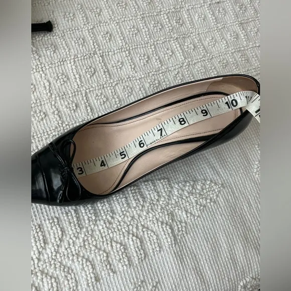 Prada Black Patent Leather Heels with Bow Detail size 39