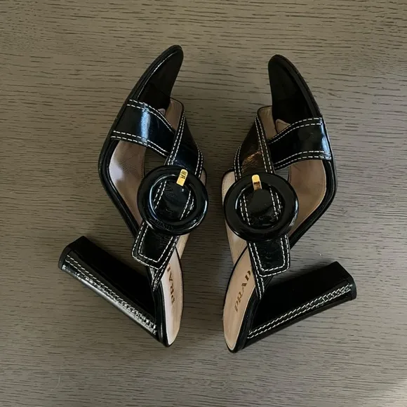 PRADA | Luxury Black Leather White Stitch Criss-Cross Buckle Heel | Size 37.5