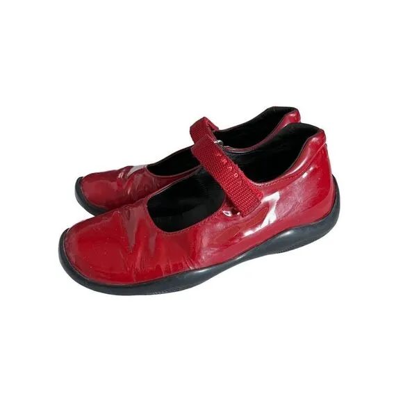 PRADA Girls 13 (31) Patent Leather Mary Jane Shoes AS IS