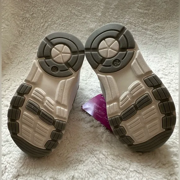 Princepard orthopedic/corrective shoe toddlers white sz 24 (toddler size 8)