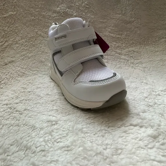 Princepard orthopedic/corrective shoe toddlers white sz 24 (toddler size 8)