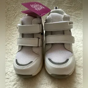 Princepard orthopedic/corrective shoe toddlers white sz 24 (toddler size 8)