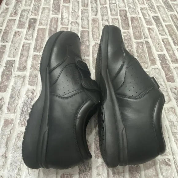 Propet Wide Black Leather Walking Shoes Life Walker Orthopedic No Tie 13 3E Wide