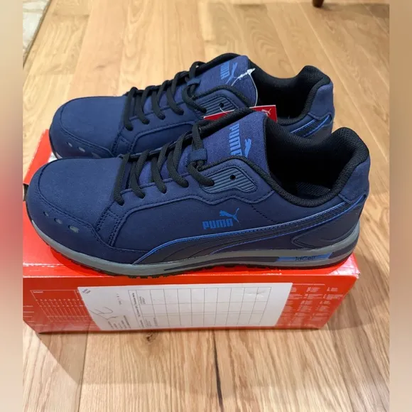 PUMA Safety Airtwist Low - Composite Toe Sneakers. Size 11.5 men