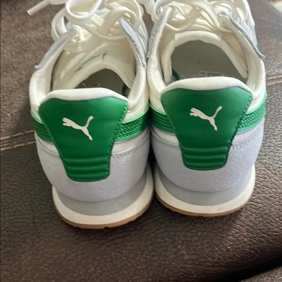 Puma White and Green Sneakers