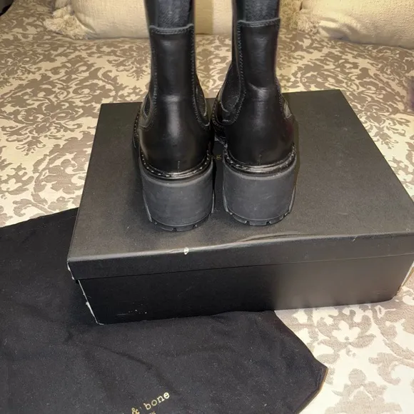Rag &amp; Bone Shiloh Mid Leather Chelsea Boot (worn once)