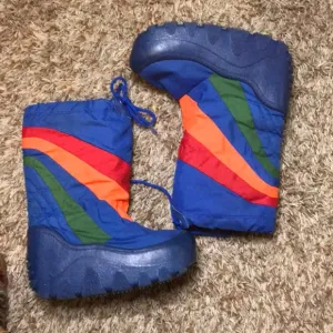 Rainbow platform rain boots