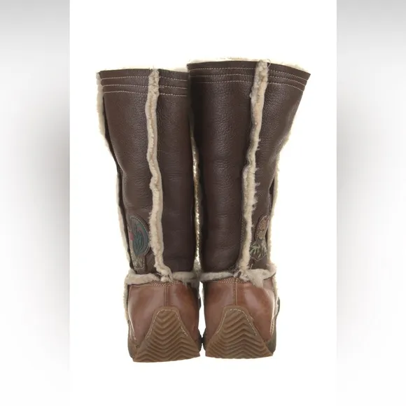 Rare Fendi squirrel 🐿 shearling &amp; leather mid-calf boots size 36