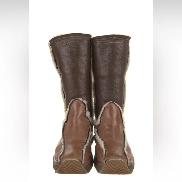 Rare Fendi squirrel 🐿 shearling &amp; leather mid-calf boots size 36