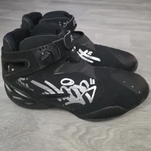 RBK Reebok Pump Vintage Athletic Sneakers Shoes Size 14 Black, Silver Graffiti