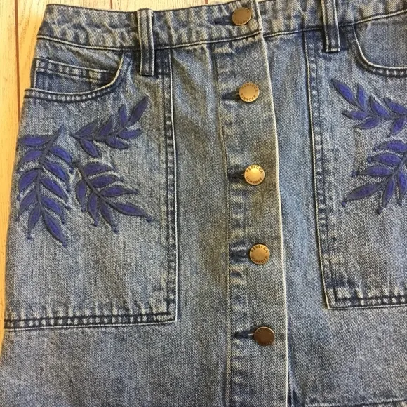 Rebecca Minkoff Rufus Mini Denim Button Down Skirt  Size 25/XS
