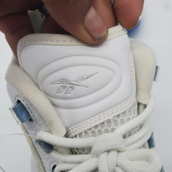Reebok Shoes Men 6 Question Low Iverson Patent Leather Baby Blue Toe FY2345