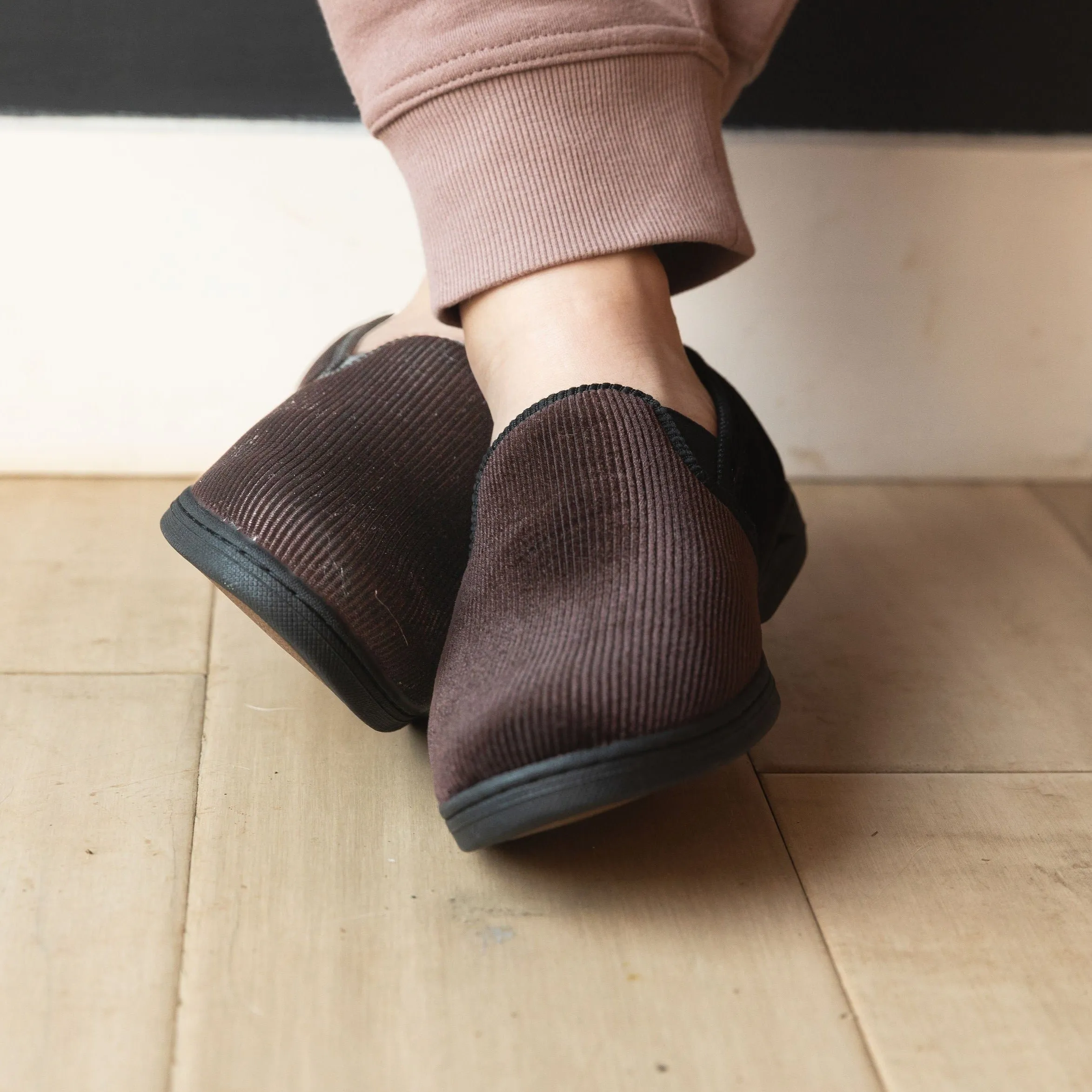 Regal 2 Aubergine Men's Slipper
