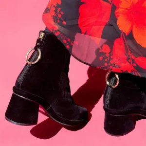 REIKE NEN SEOUL Sz 38 Velvet Ring Slim Boots Black Pointed Mid Heel Short Ankle