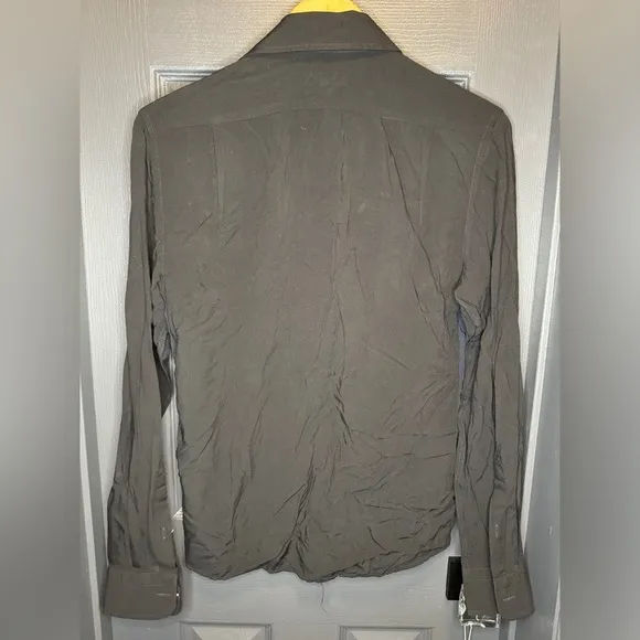Reiss men’s dress shirt size small blue front with black sleeves and back​