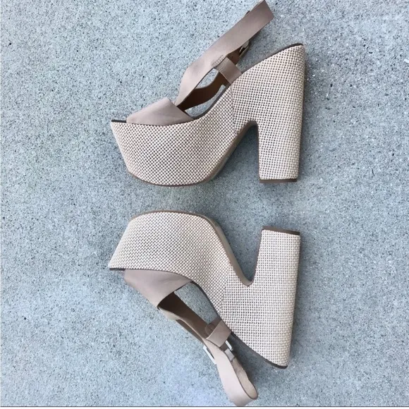 REPORT chunky PLATFORM heels mega sandals leather extreme women’s 10 Strappy tan