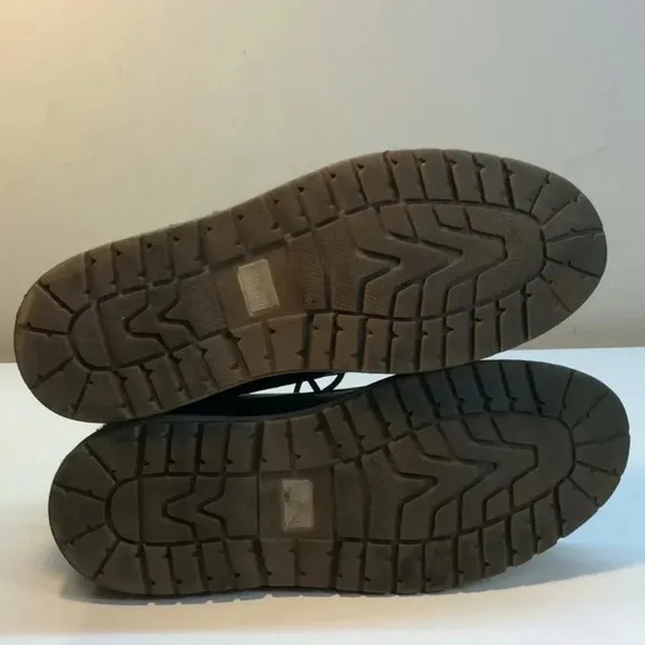 Reserved Footwear Black Lace-Up Mid Boot Size 10.5