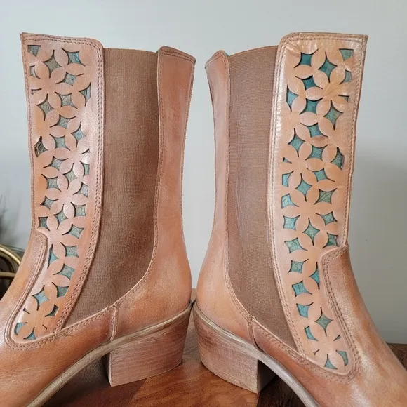 Roan by Bed Stu Malaysia Mid calf Leather Western Boho Boots Size 7