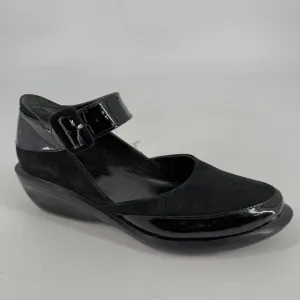 Robert Clergerie shoes womens 7.5 black patent leather mary jane heels workwear