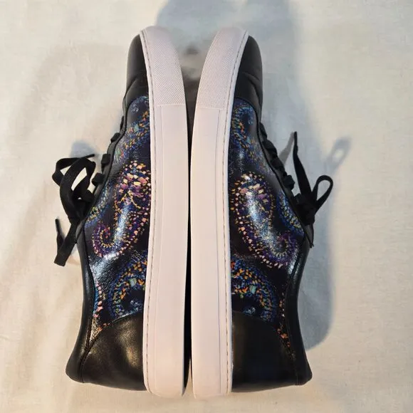 ROBERT GRAHAM &quot;Front Runner&quot; Comfort &amp; Style Black Paisley Shoe Size 10 LIKE NEW