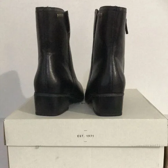 Rockport Geovana Leather Mid Boots