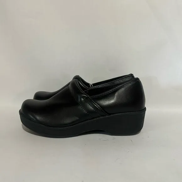 Safe T Step  Comfort Slip Resistant Black Slip-On Safety Shoes