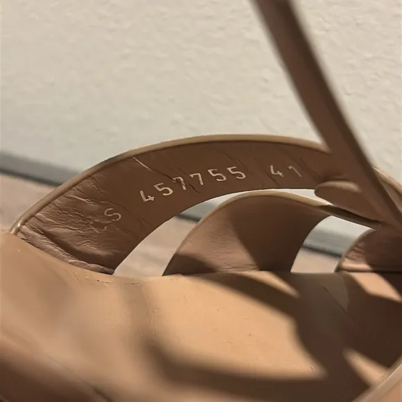 Saint Laurent Tribute Sandal in Beige Patent