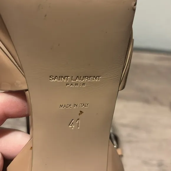 Saint Laurent Tribute Sandal in Beige Patent