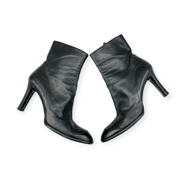 ☀️SALE☀️Tods Vintage Black Leather Heeled Midi Boots Size: 10