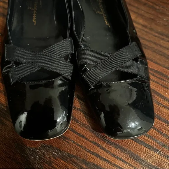 Salvatore Ferragamo Black Patent Shoes size 8
