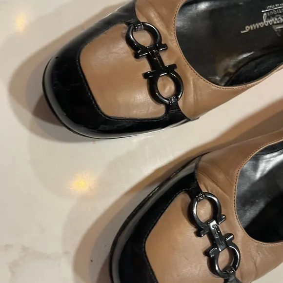 Salvatore Ferragamo Boutique Black Nude Wedge Pumps Shoes Size 9.5B