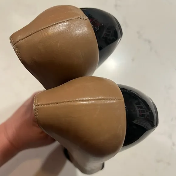 Salvatore Ferragamo Boutique Black Nude Wedge Pumps Shoes Size 9.5B