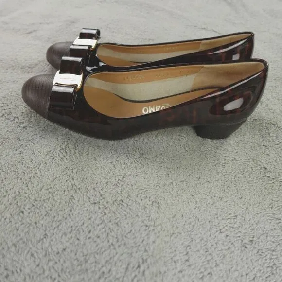 Salvatore Ferragamo Vara Cap Toe Bow Heels‎ Brown Tortoise Patent