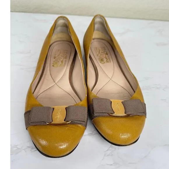 Salvatore Ferragamo Varina Tan/yellow Patent Leather Bow Flats Shoes Size 8.5