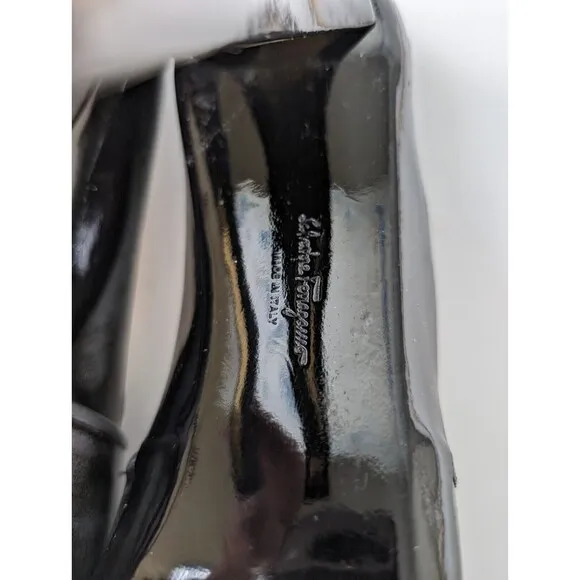 Salvatore Ferragamo Womens Black Pump Cone Gold Heel Shoes Sz 9.5 D US