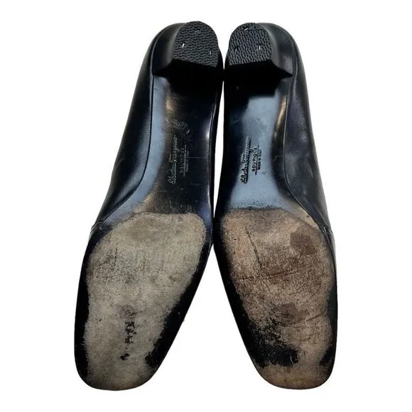 Salvatore Ferragamo Women's Dress Pump Shoes Wing Tip Low Heels Black Size 7.5