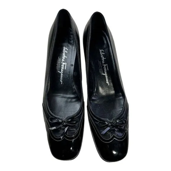 Salvatore Ferragamo Women's Dress Pump Shoes Wing Tip Low Heels Black Size 7.5