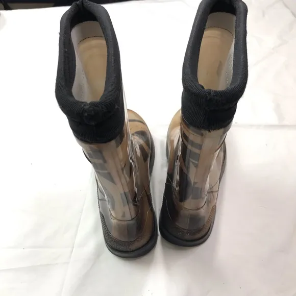 Salvatore Ferragamo Women’s Mid Calf Rubber Rain Boots Size 6 Made In Italy