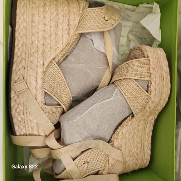 Sam Edelman &quot;Vaughn&quot; Cream/tan Platform Sandals. NIB. Size 9.5