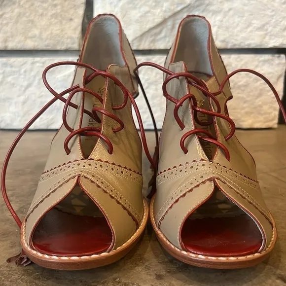 Sarah Chofakian chunky peep toe Mary Jane style contrast leather tie up shoes