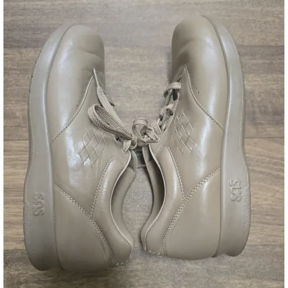 SAS Leather Comfort Walking Shoes Beige Lace Up Cushioned Size 7W