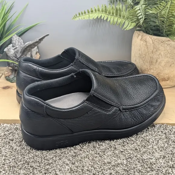 SAS men's Size 12W Black Leather Casual Walking Orthopedic Comfort Shoes